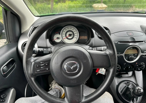 Mazda 2 cena 14500 przebieg: 168000, rok produkcji 2009 z Solec Kujawski małe 121